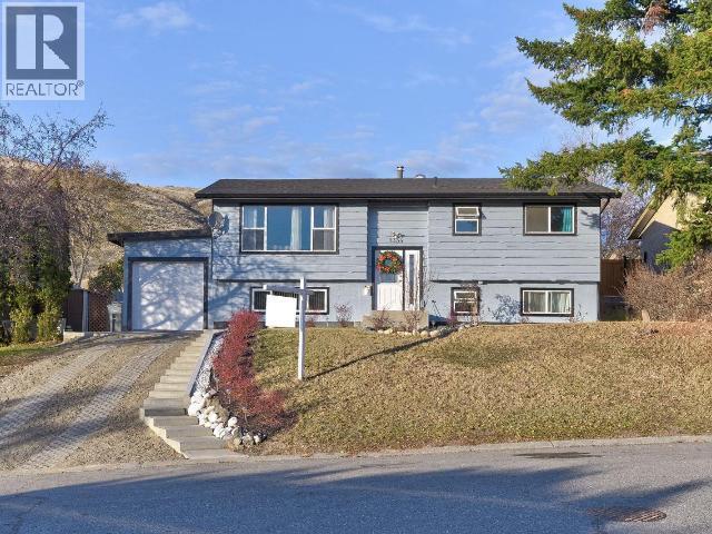 1334 HOOK Drive, kamloops, British Columbia
