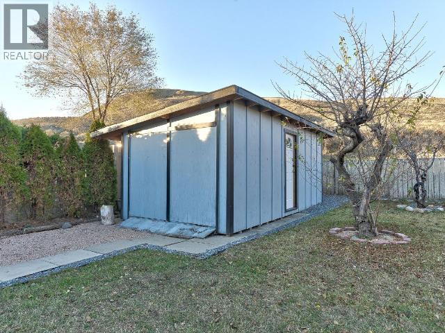 1334 Hook Drive, Kamloops, British Columbia  V2B 7S9 - Photo 13 - 10380362