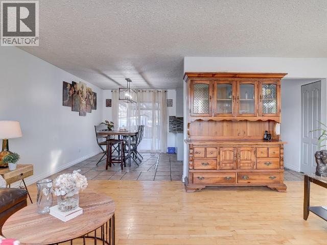 1334 Hook Drive, Kamloops, British Columbia  V2B 7S9 - Photo 19 - 10380362