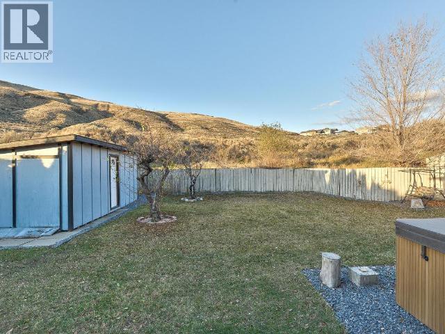 1334 Hook Drive, Kamloops, British Columbia  V2B 7S9 - Photo 7 - 10380362
