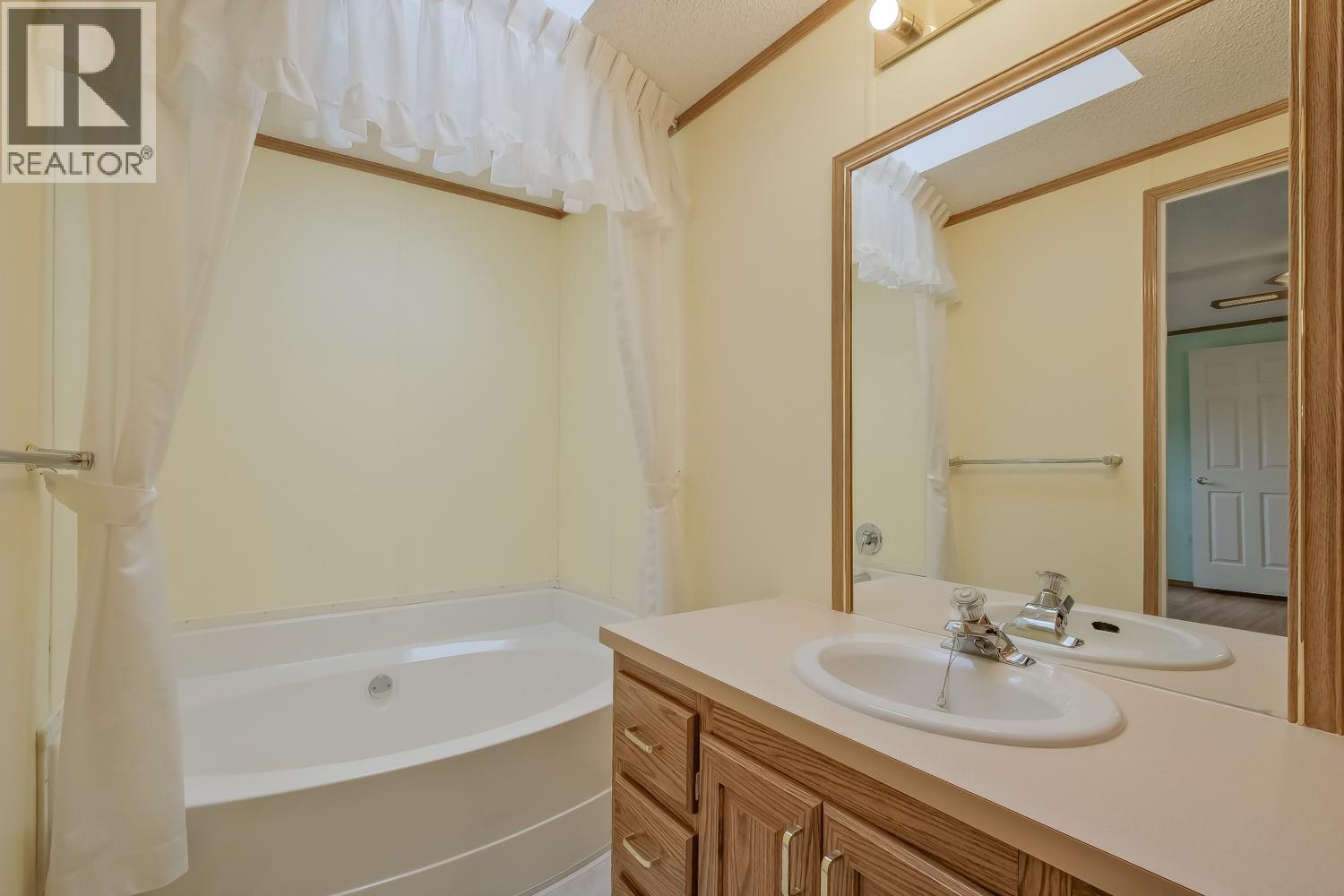 610 Katherine Road Unit# 26, West Kelowna, British Columbia  V1Z 3G2 - Photo 19 - 10380050