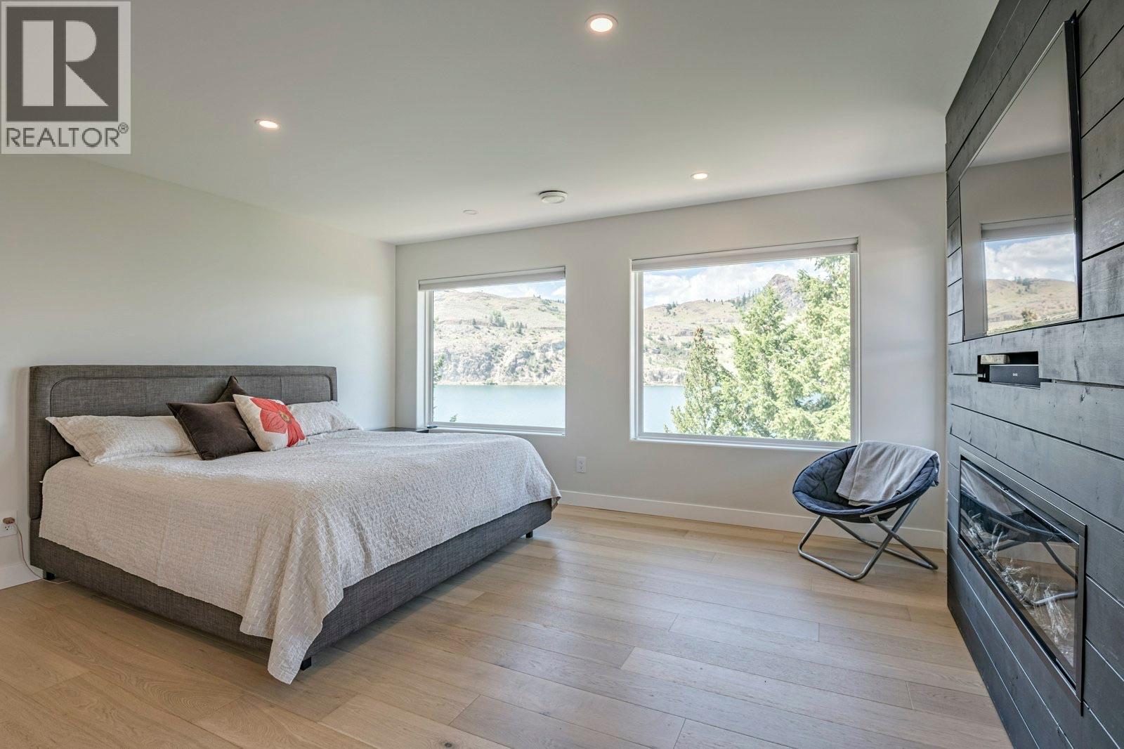 13980 Ponderosa Way, Coldstream, British Columbia  V1B 1A4 - Photo 15 - 10378242