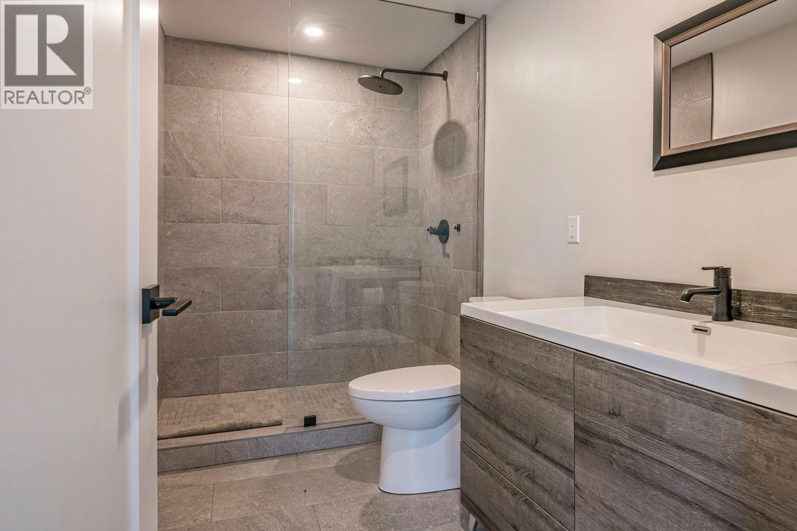 13980 Ponderosa Way, Coldstream, British Columbia  V1B 1A4 - Photo 24 - 10378242