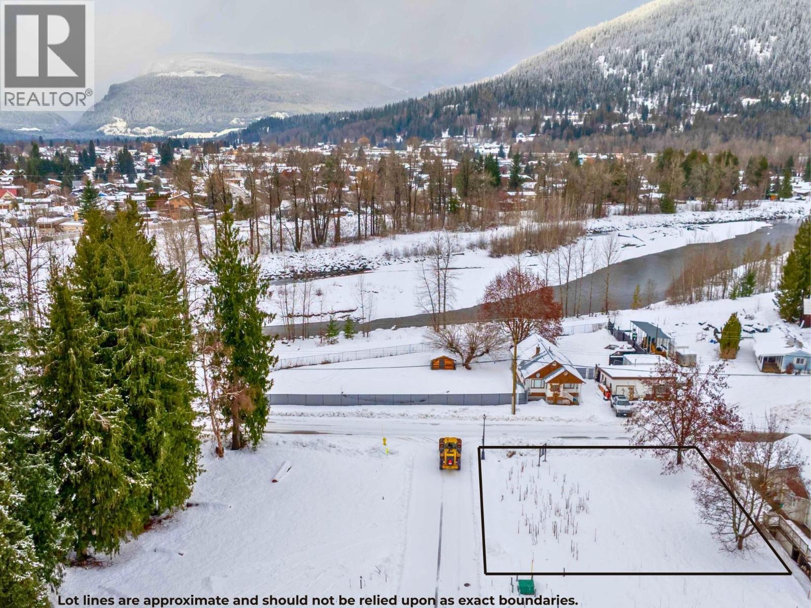 2-1445 Illecillewaet Road Lot# Sl 1, Revelstoke, British Columbia  V0E 2S1 - Photo 3 - 10380172