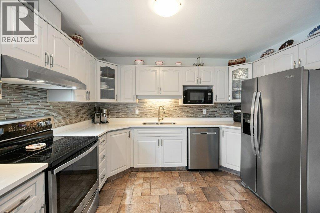 115 Redwing Place Unit# 12, Oliver, British Columbia  V0H 1T4 - Photo 7 - 10380295