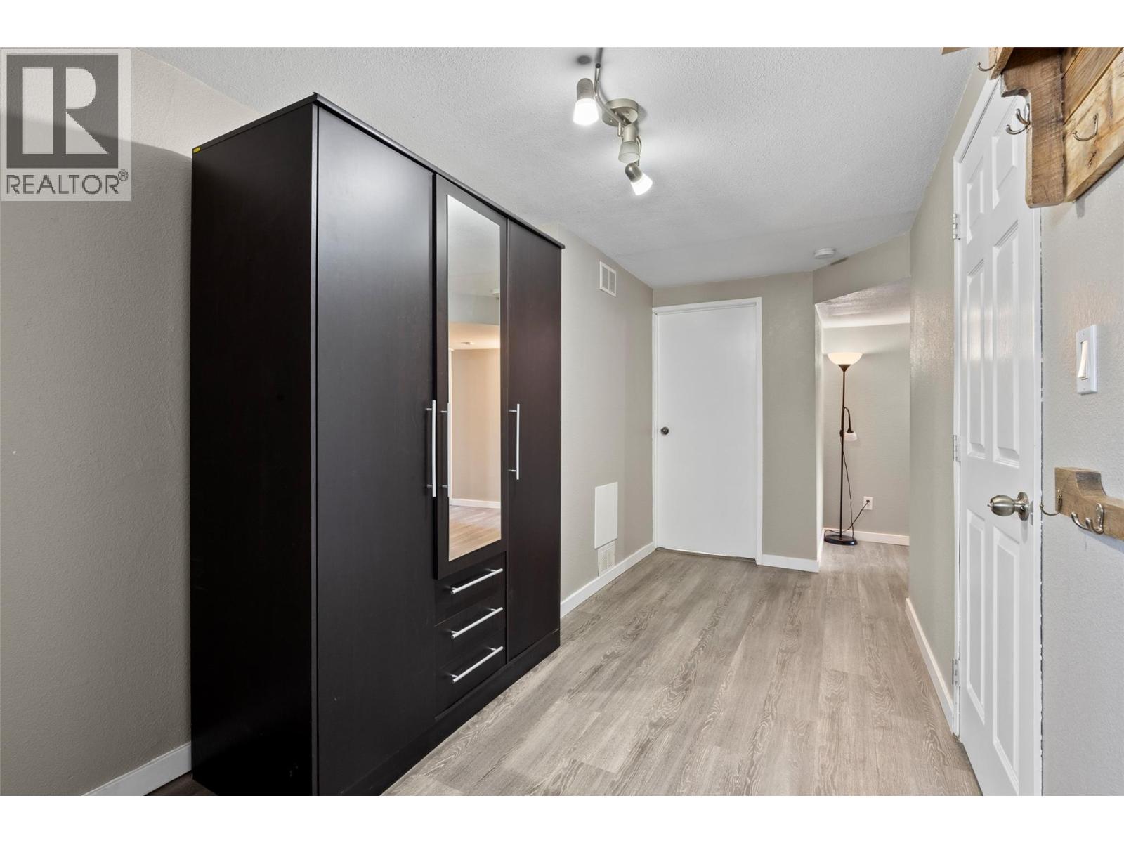 824 Sudbury Avenue, Kamloops, British Columbia  V2B 1Z9 - Photo 27 - 10380326