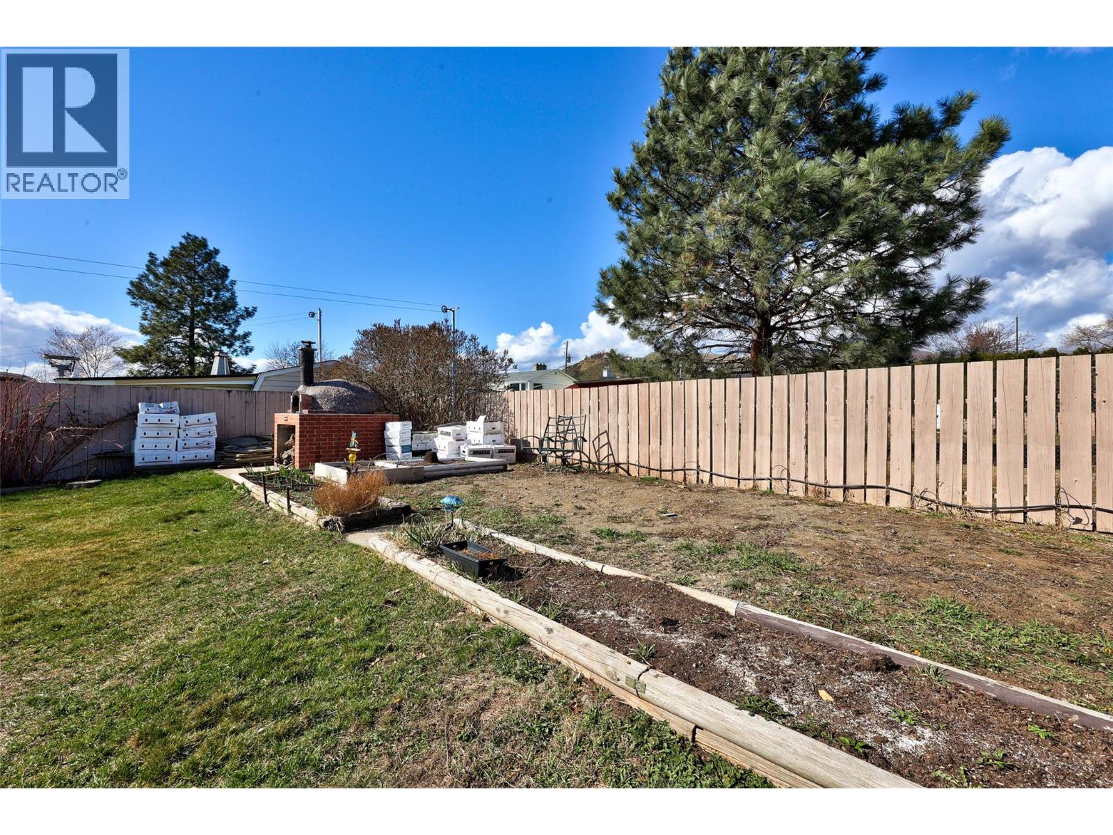 824 Sudbury Avenue, Kamloops, British Columbia  V2B 1Z9 - Photo 32 - 10380326