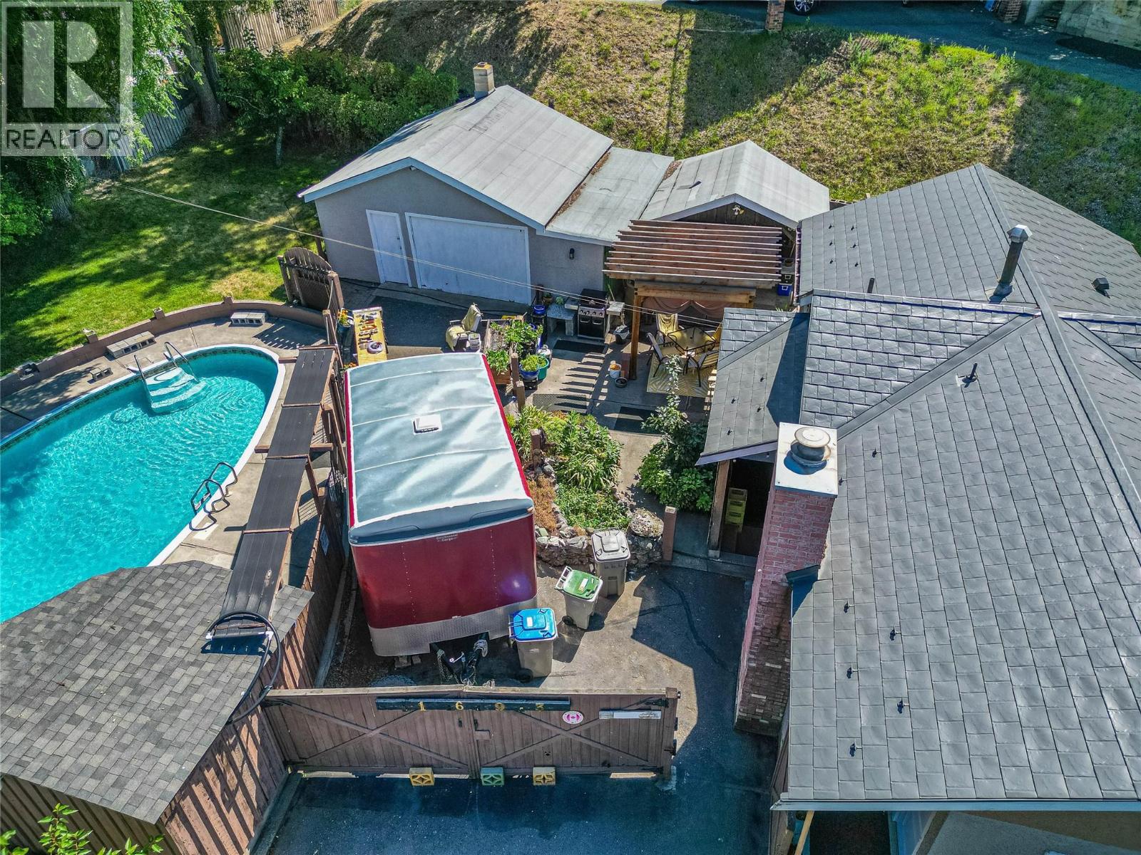 1693 Valleyview Drive, Kamloops, British Columbia  V2C 4B6 - Photo 38 - 10380347