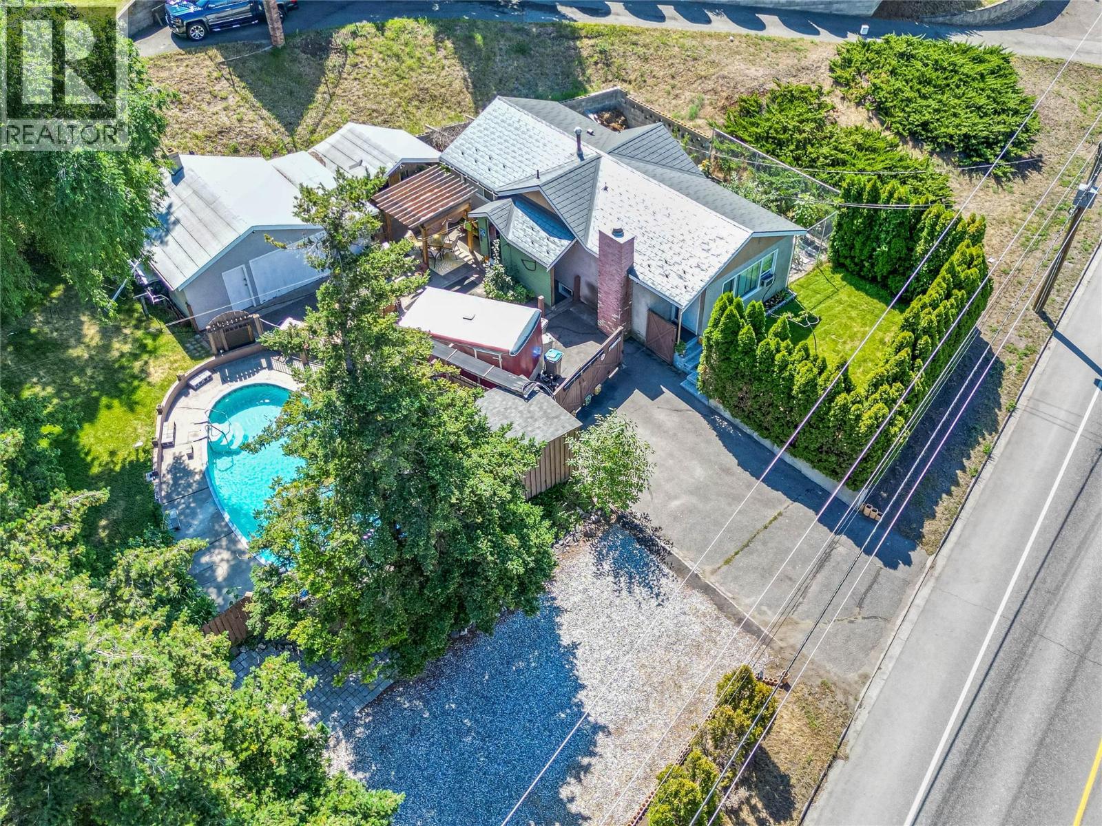 1693 Valleyview Drive, Kamloops, British Columbia  V2C 4B6 - Photo 42 - 10380347