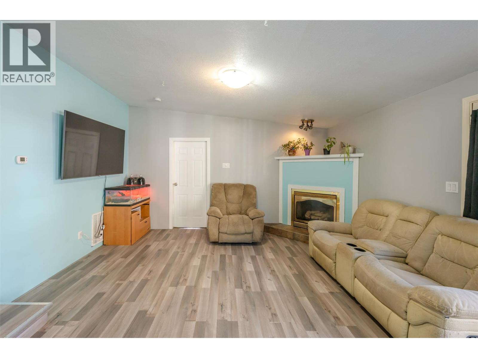 411 6th Avenue, Keremeos, British Columbia  V0X 1N3 - Photo 18 - 10379443