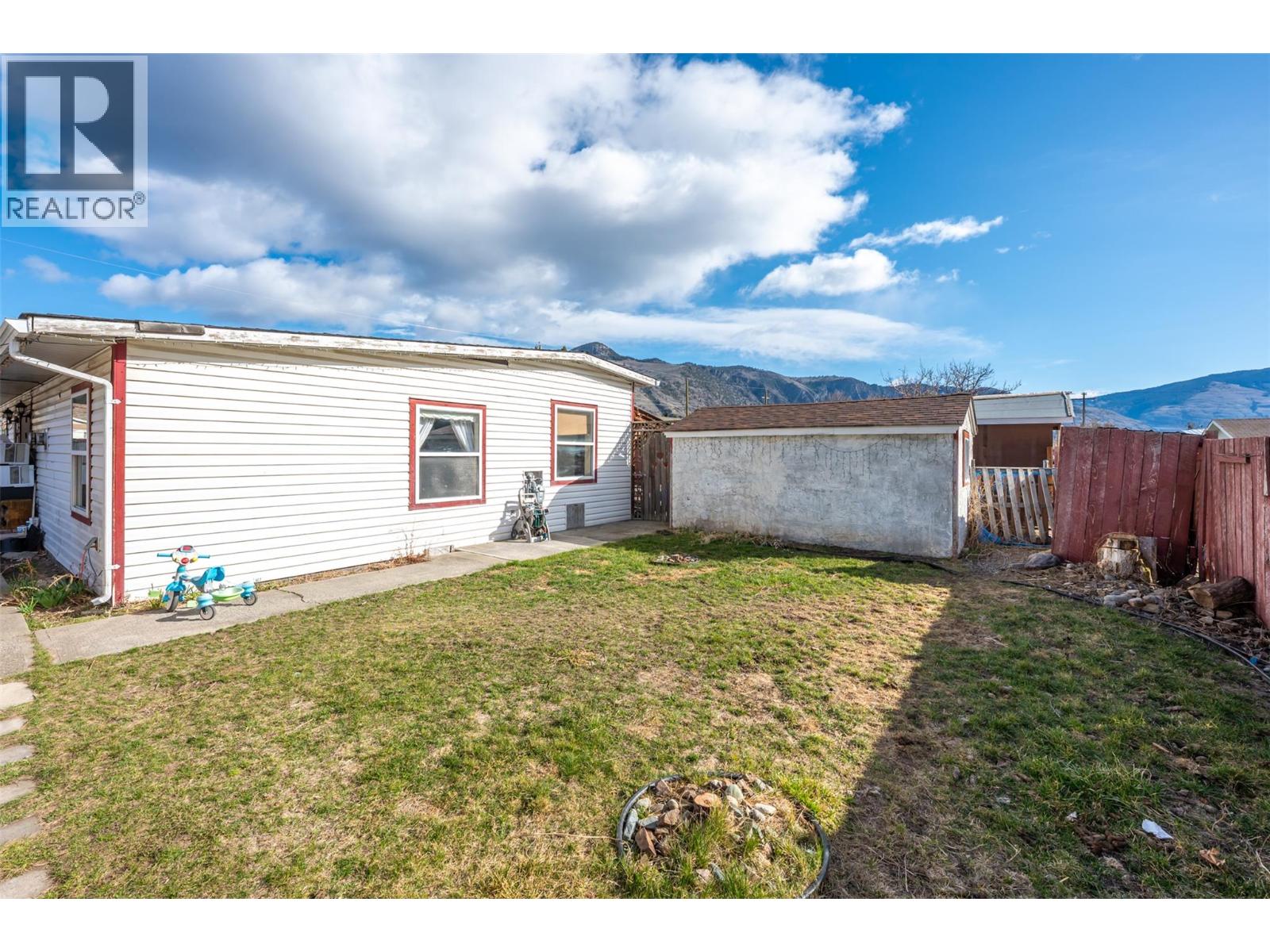 411 6th Avenue, Keremeos, British Columbia  V0X 1N3 - Photo 42 - 10379443