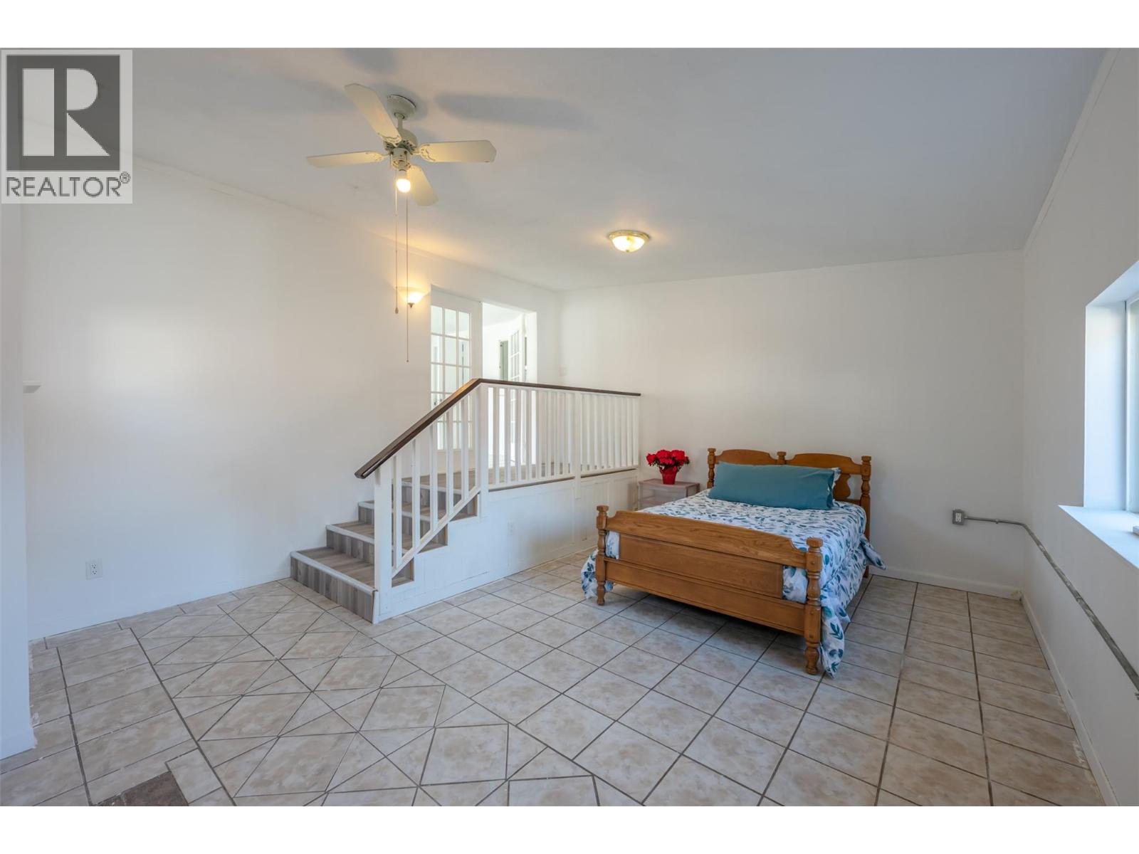 411 6th Avenue, Keremeos, British Columbia  V0X 1N3 - Photo 6 - 10379443