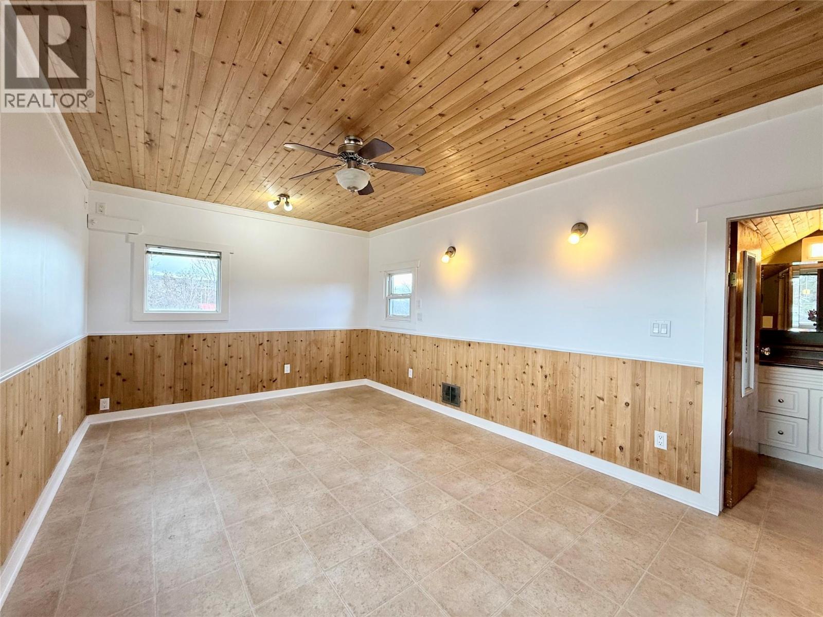 317 4th Avenue S, Cranbrook, British Columbia  V1C 2E6 - Photo 15 - 10379231