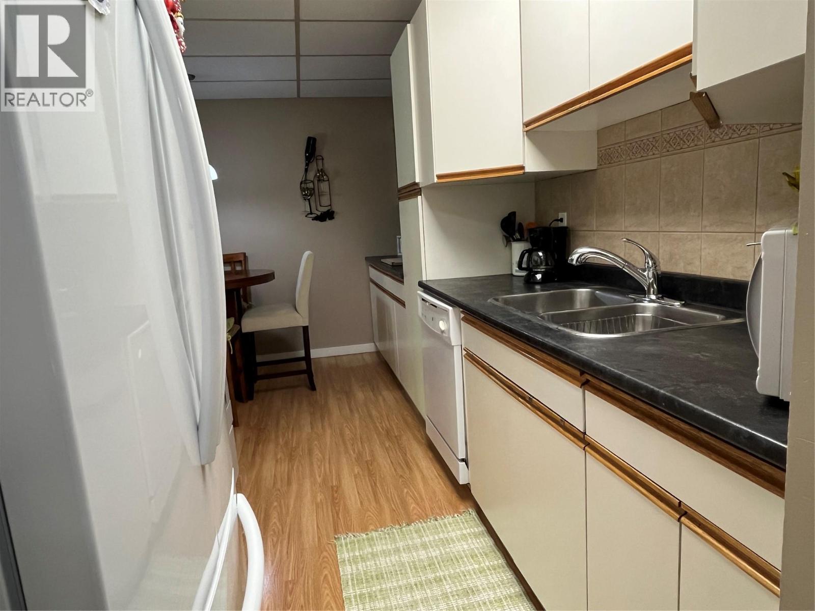 1410 Penticton Avenue Unit# 202, Penticton, British Columbia  V2A 2N5 - Photo 15 - 10380396