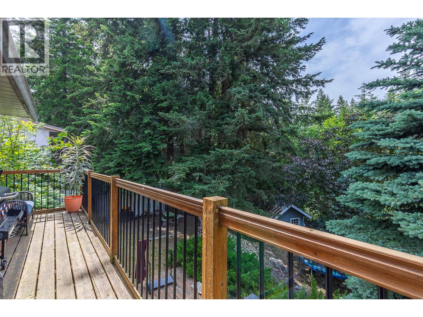 2861 5 Avenue Se, Salmon Arm, British Columbia  V1E 2H1 - Photo 13 - 10380291