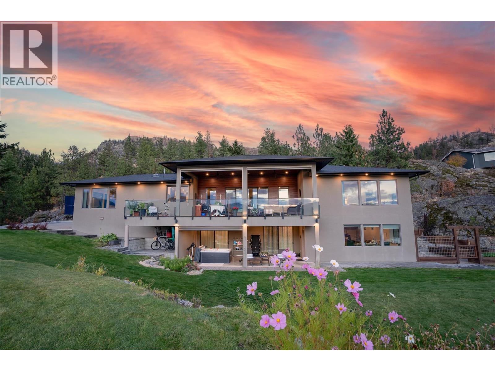 133 Christie Mtn Lane, Okanagan Falls, British Columbia  V0H 1R3 - Photo 4 - 10380393