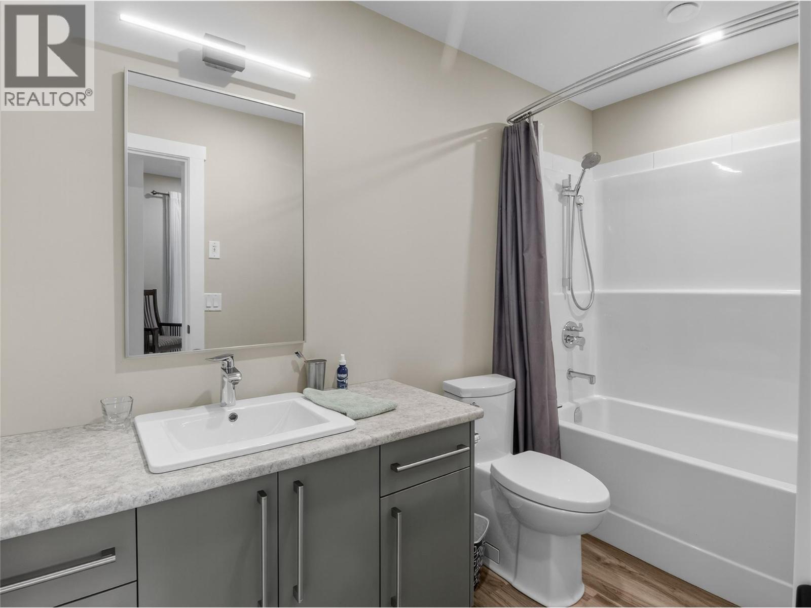 133 Christie Mtn Lane, Okanagan Falls, British Columbia  V0H 1R3 - Photo 45 - 10380393