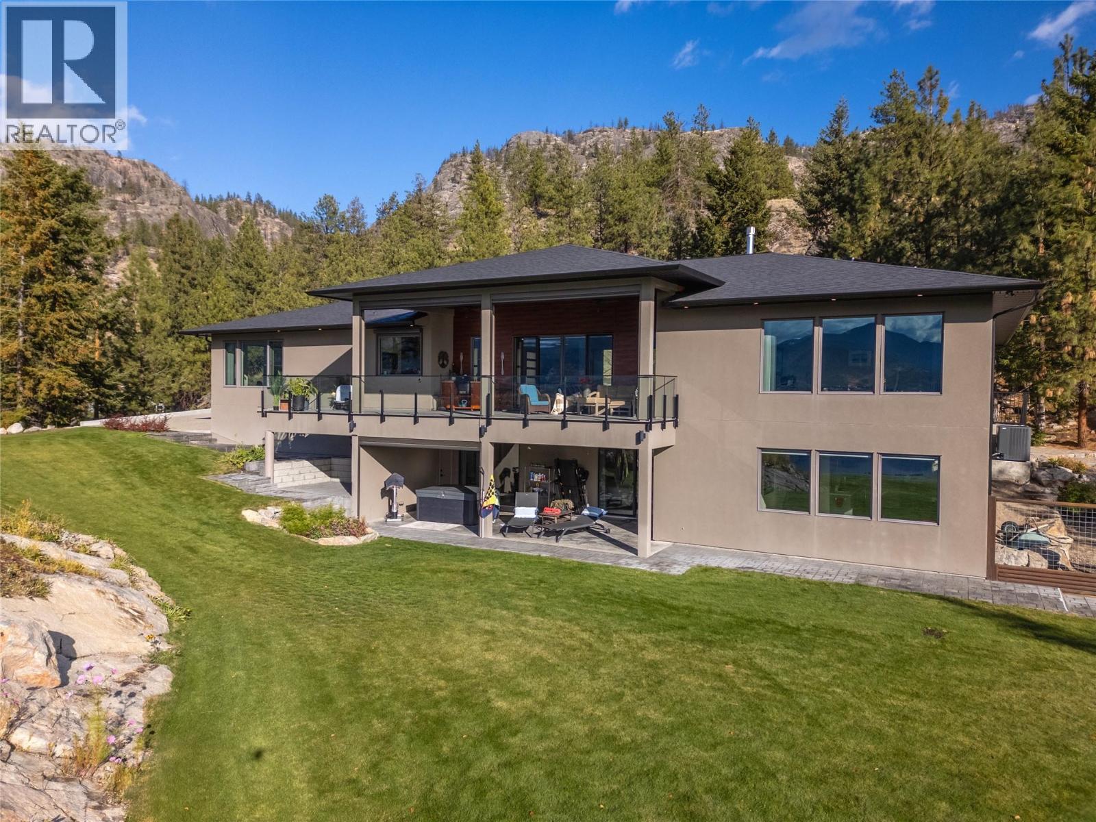 133 Christie Mtn Lane, Okanagan Falls, British Columbia  V0H 1R3 - Photo 66 - 10380393