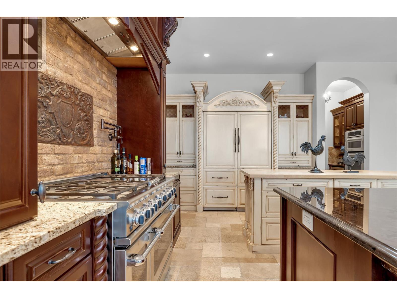 714 Kuipers Crescent, Kelowna, British Columbia  V1W 5B2 - Photo 14 - 10380436