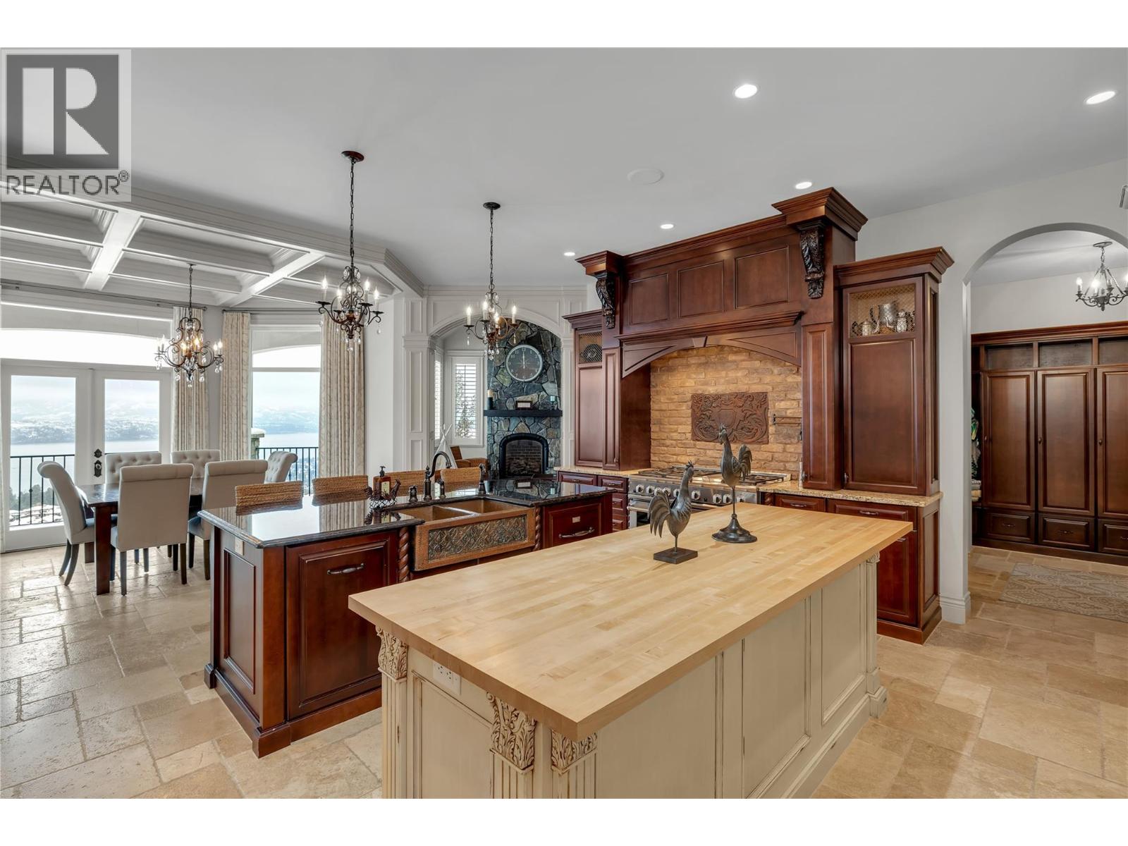714 Kuipers Crescent, Kelowna, British Columbia  V1W 5B2 - Photo 16 - 10380436