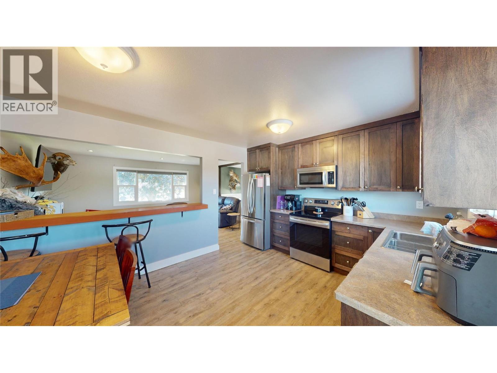 1025 18th Avenue S, Cranbrook, British Columbia  V1C 3C7 - Photo 15 - 10380398