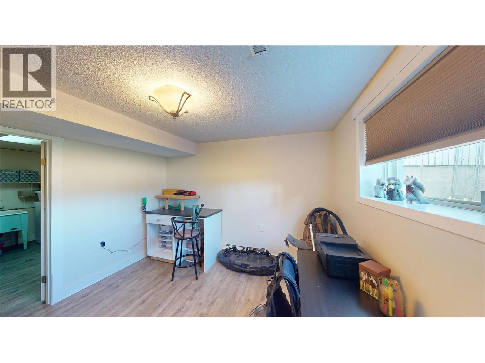 1025 18th Avenue S, Cranbrook, British Columbia  V1C 3C7 - Photo 35 - 10380398