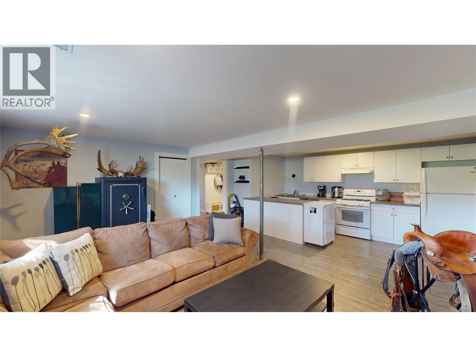 1025 18th Avenue S, Cranbrook, British Columbia  V1C 3C7 - Photo 47 - 10380398