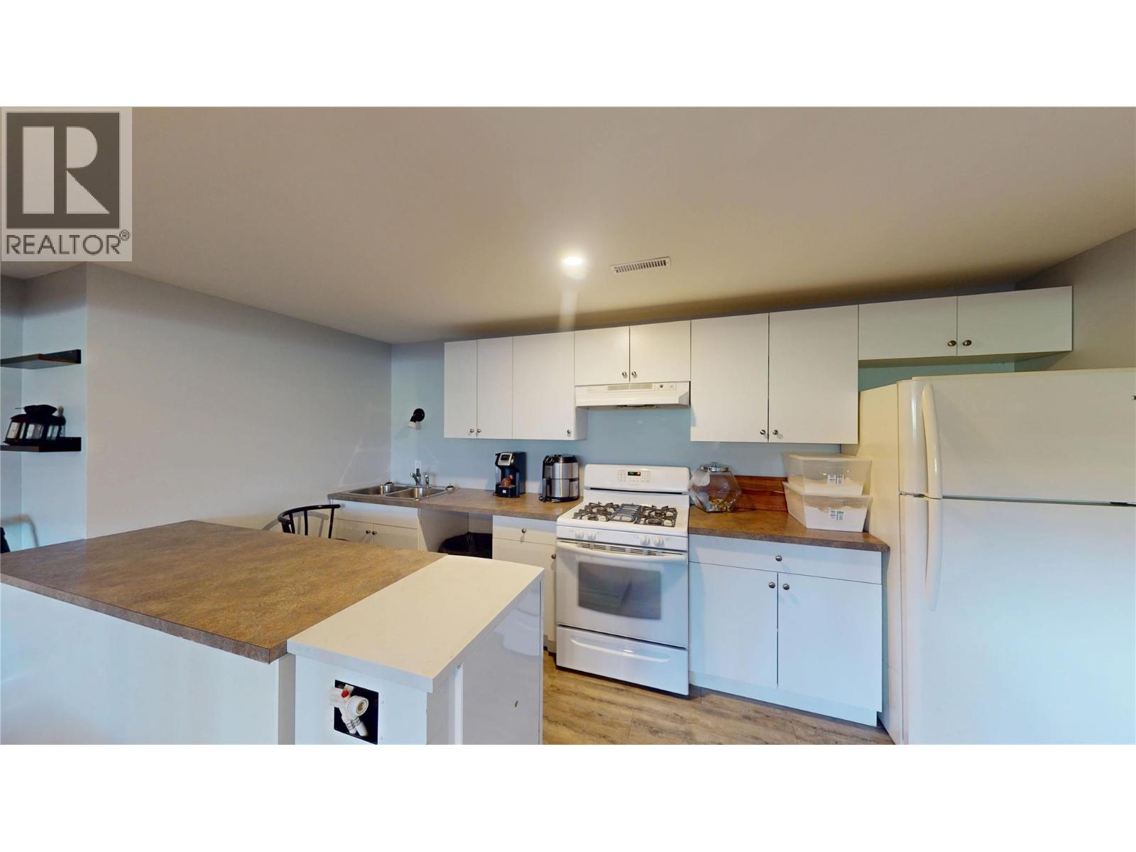 1025 18th Avenue S, Cranbrook, British Columbia  V1C 3C7 - Photo 51 - 10380398