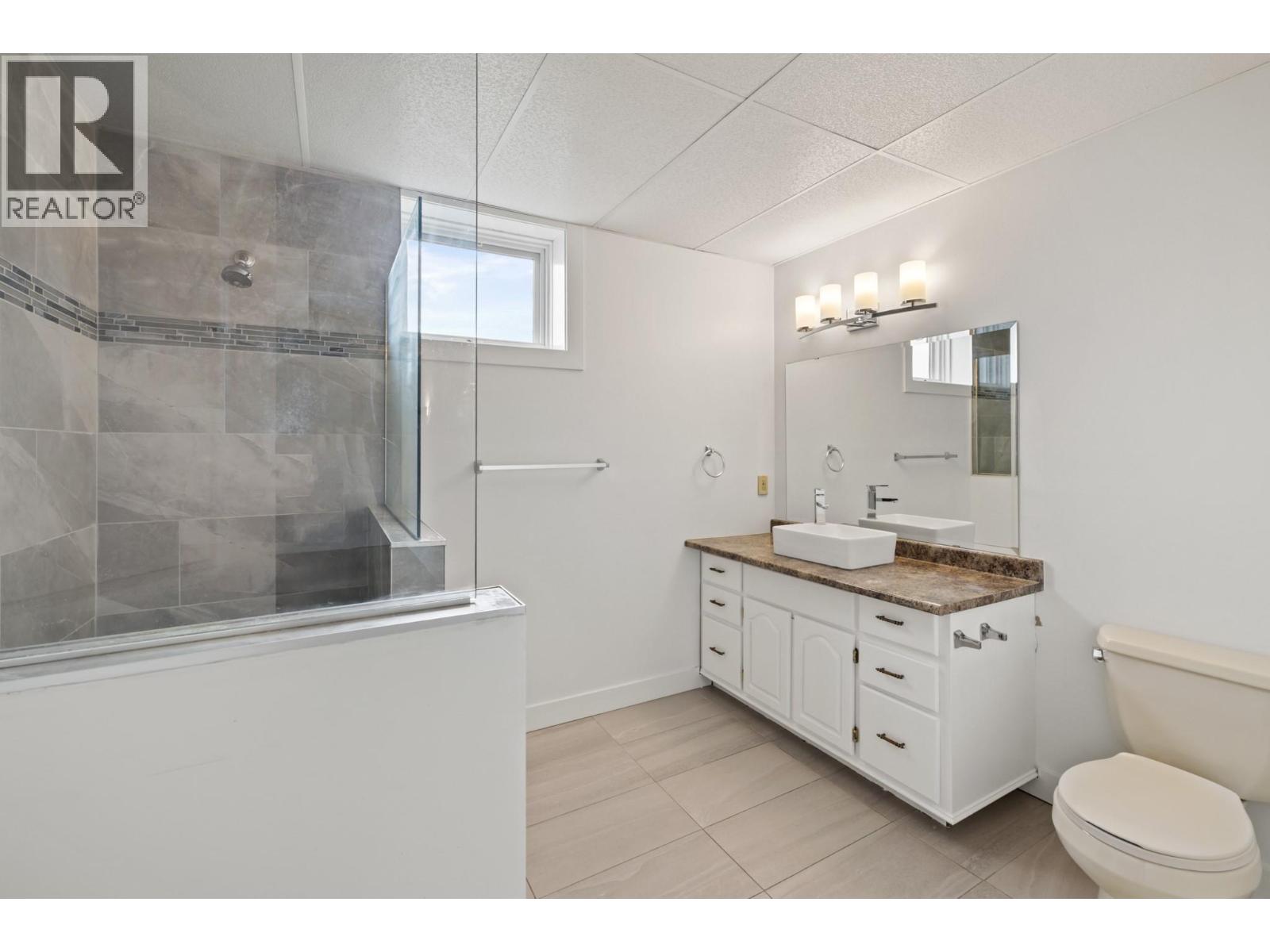 6085 Beatrice Road, Peachland, British Columbia  V0H 1X4 - Photo 33 - 10380389