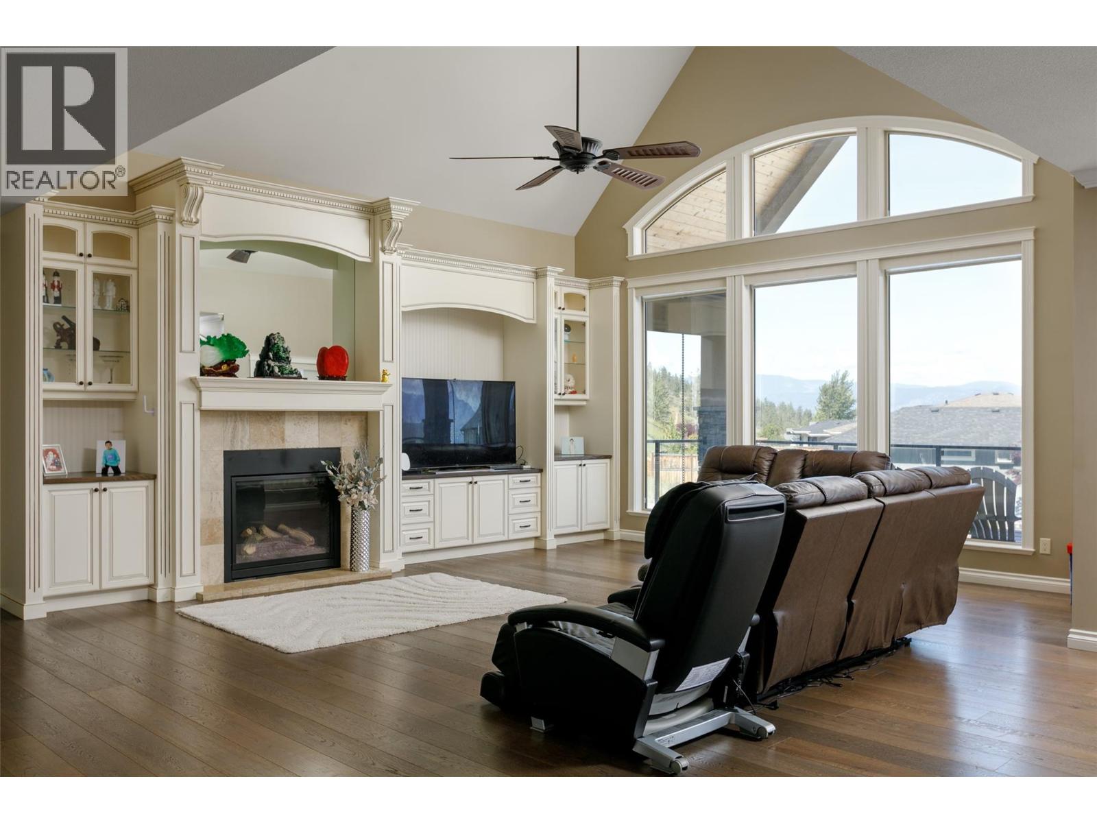 5639 Jasper Way, Kelowna, British Columbia  V1W 5L7 - Photo 8 - 10379470