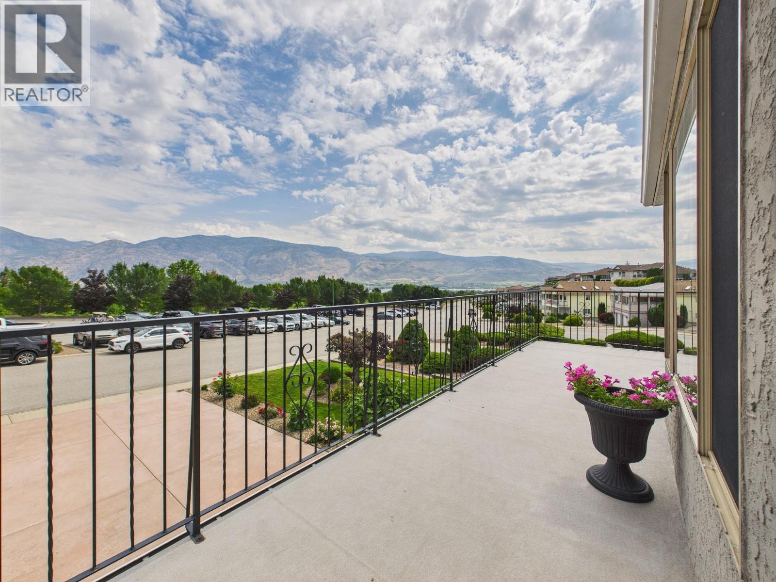 12102 Golf Course Drive, Osoyoos, British Columbia  V0H 1V4 - Photo 27 - 10380053