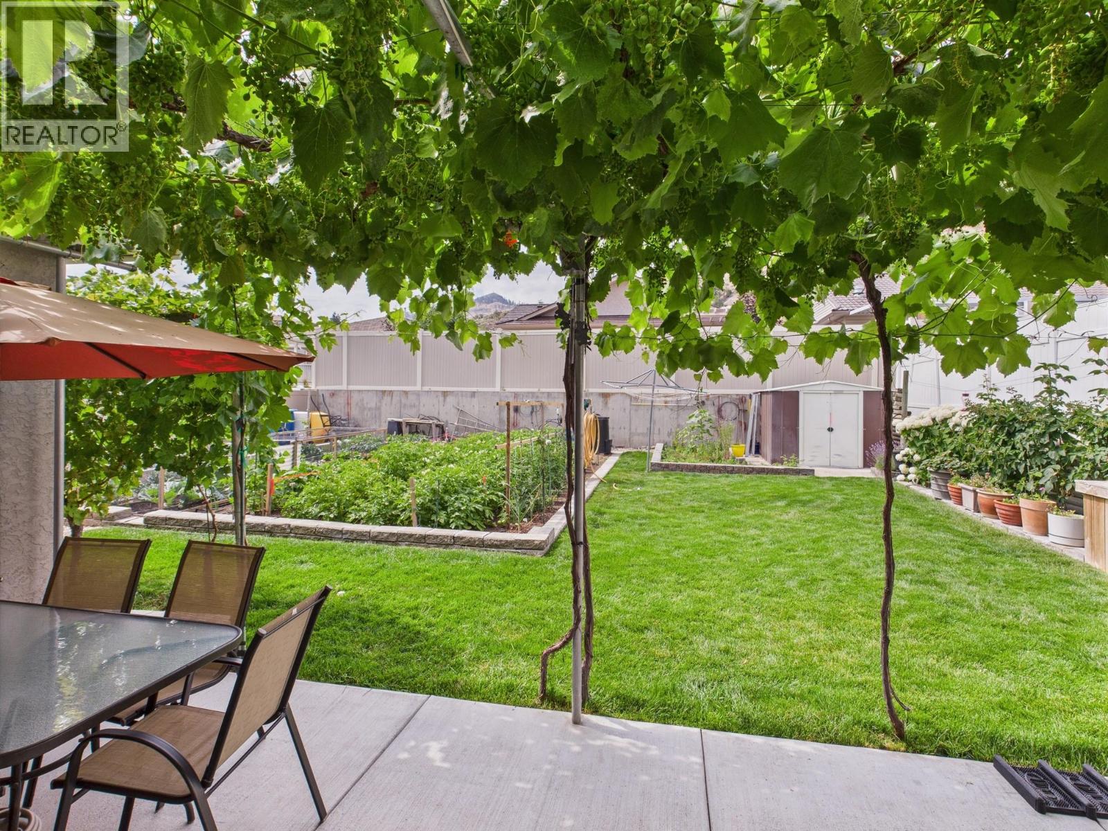 12102 Golf Course Drive, Osoyoos, British Columbia  V0H 1V4 - Photo 28 - 10380053