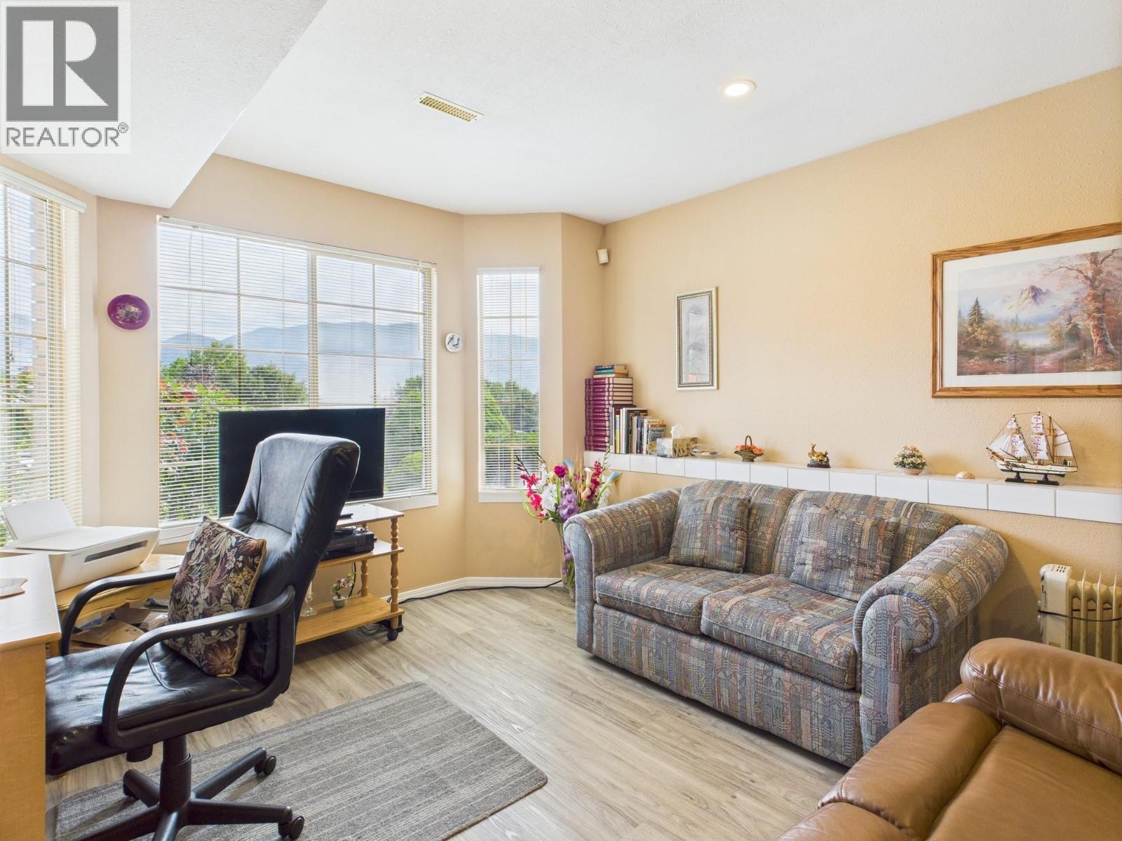 12102 Golf Course Drive, Osoyoos, British Columbia  V0H 1V4 - Photo 40 - 10380053