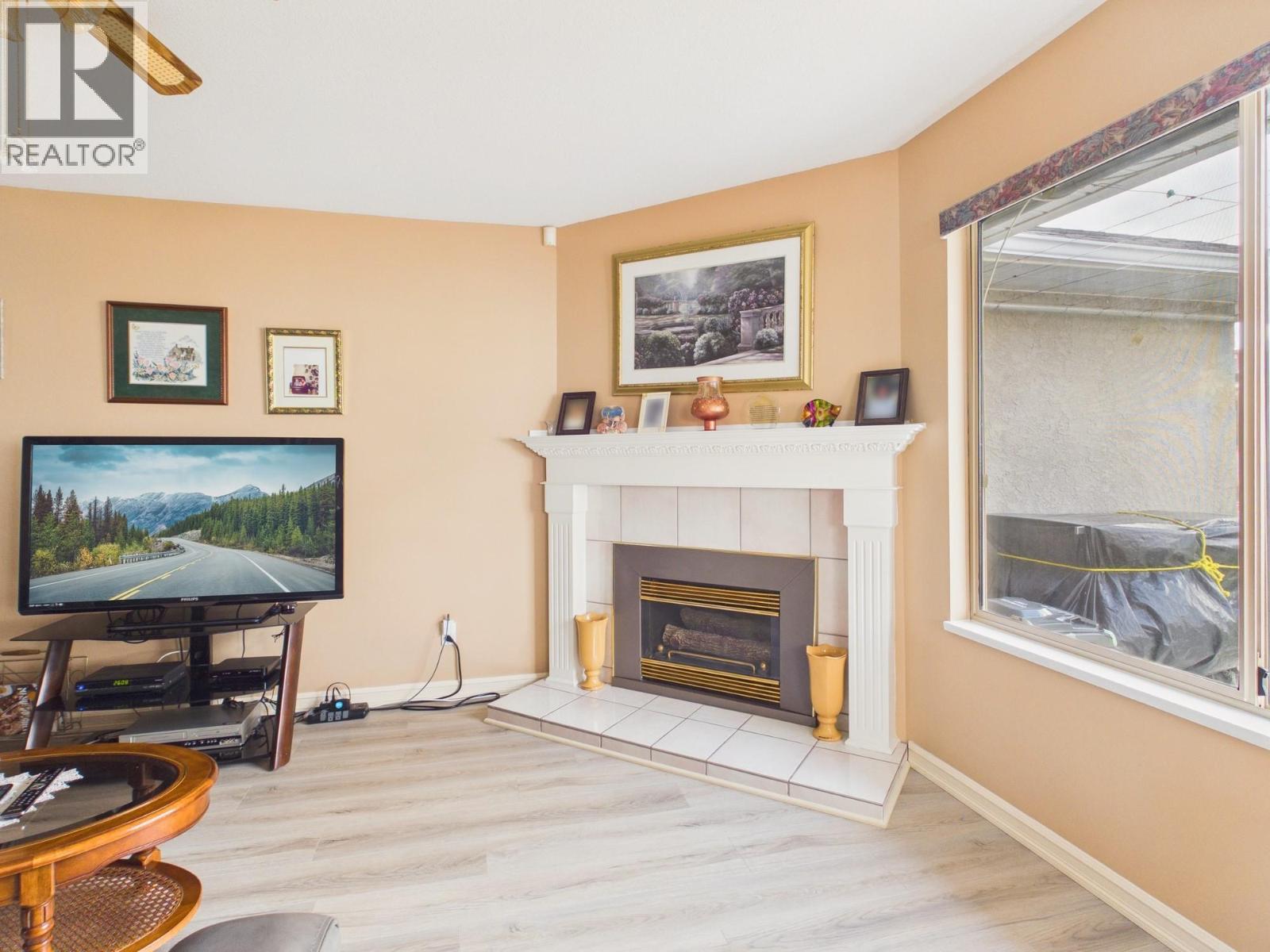 12102 Golf Course Drive, Osoyoos, British Columbia  V0H 1V4 - Photo 7 - 10380053