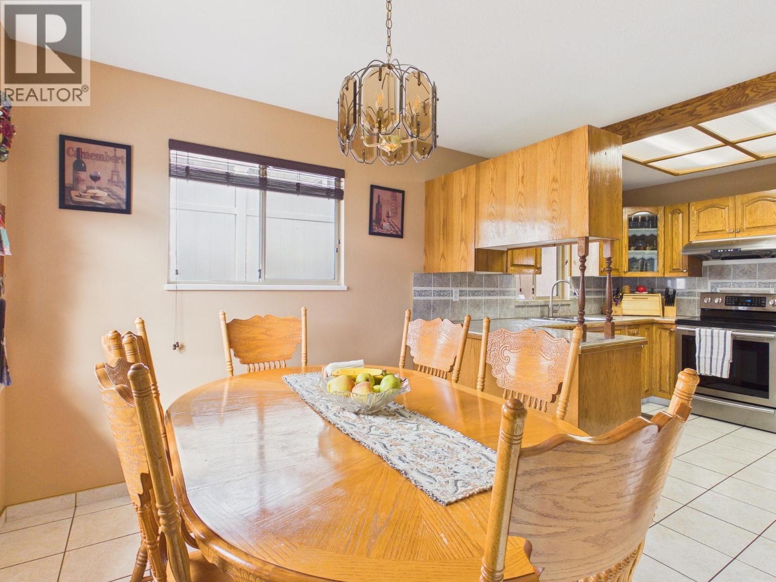 12102 Golf Course Drive, Osoyoos, British Columbia  V0H 1V4 - Photo 8 - 10380053