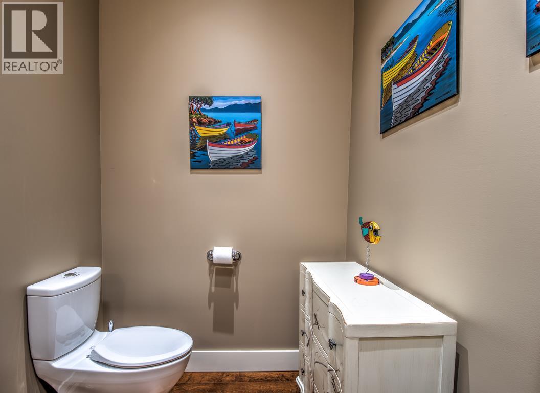 304 Cordon Place, Vernon, British Columbia  V1A 1Z9 - Photo 28 - 10380429