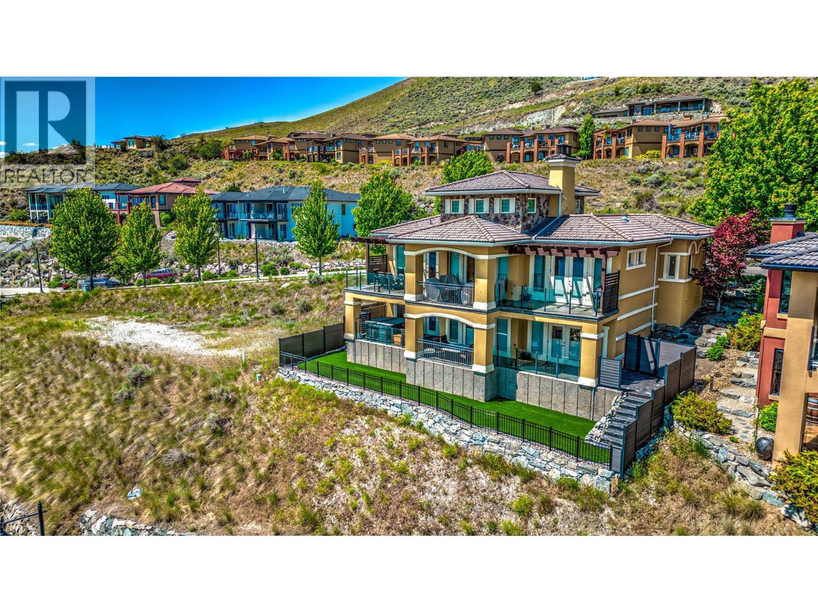 304 Cordon Place, Vernon, British Columbia  V1A 1Z9 - Photo 5 - 10380429