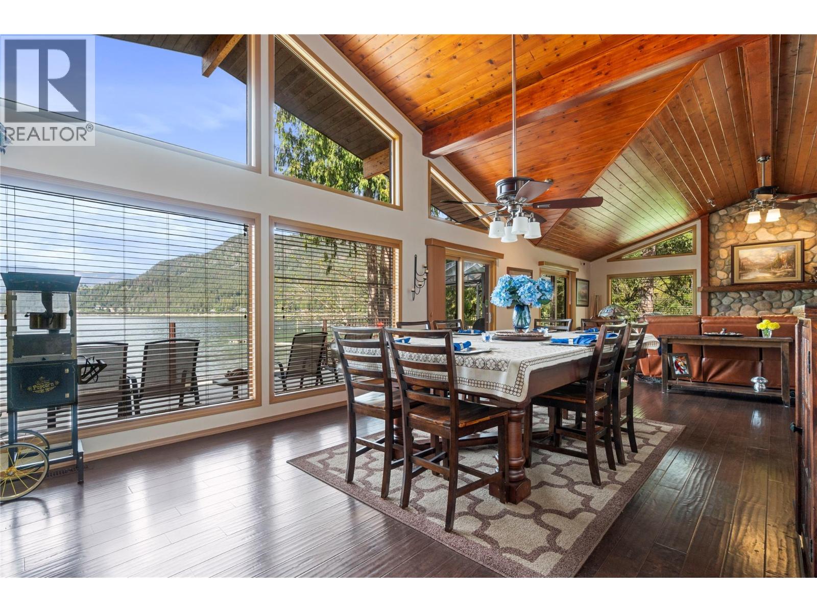 2647 Blind Bay Road, Blind Bay, British Columbia  V0E 1H1 - Photo 11 - 10380353