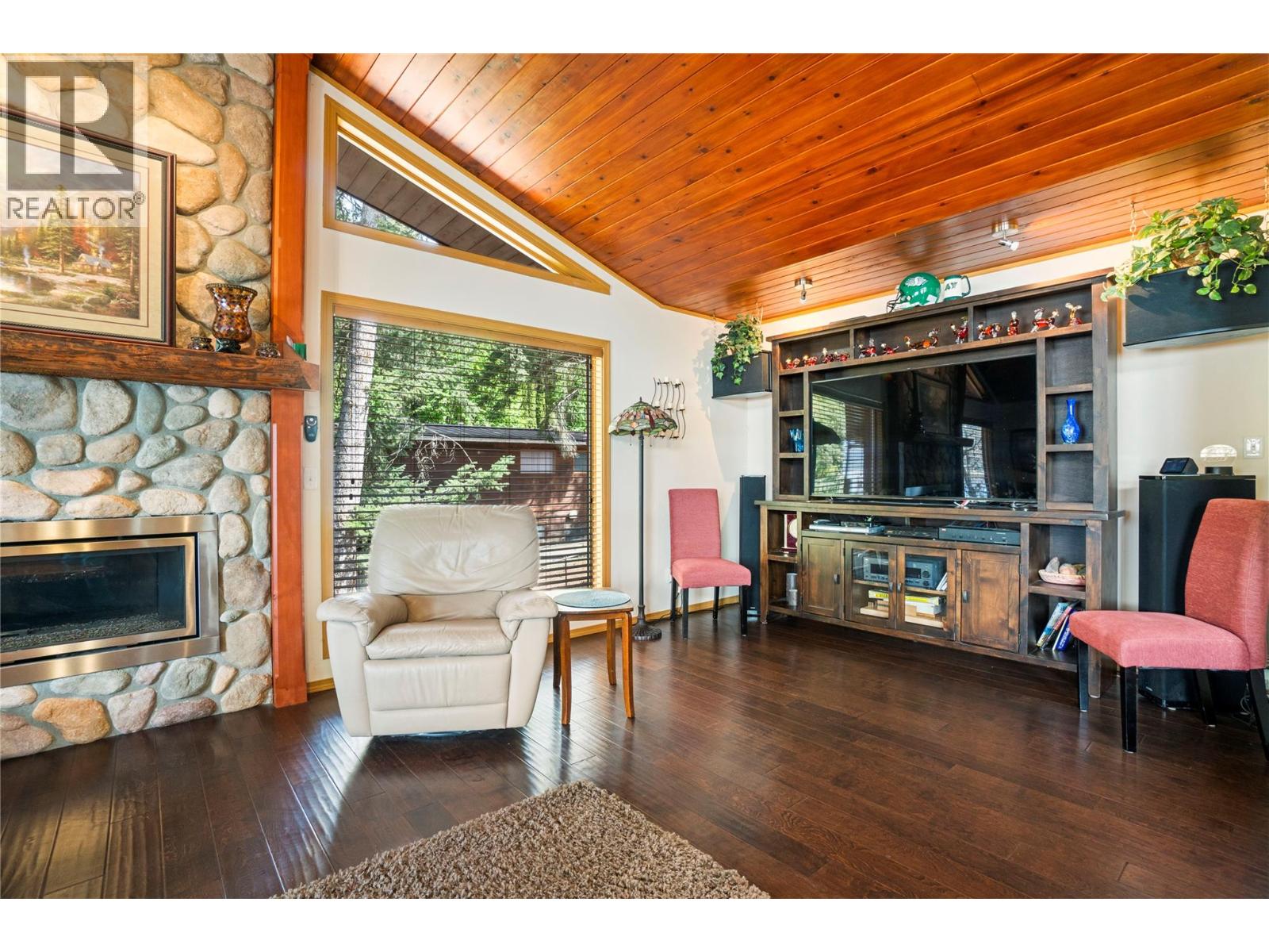 2647 Blind Bay Road, Blind Bay, British Columbia  V0E 1H1 - Photo 30 - 10380353