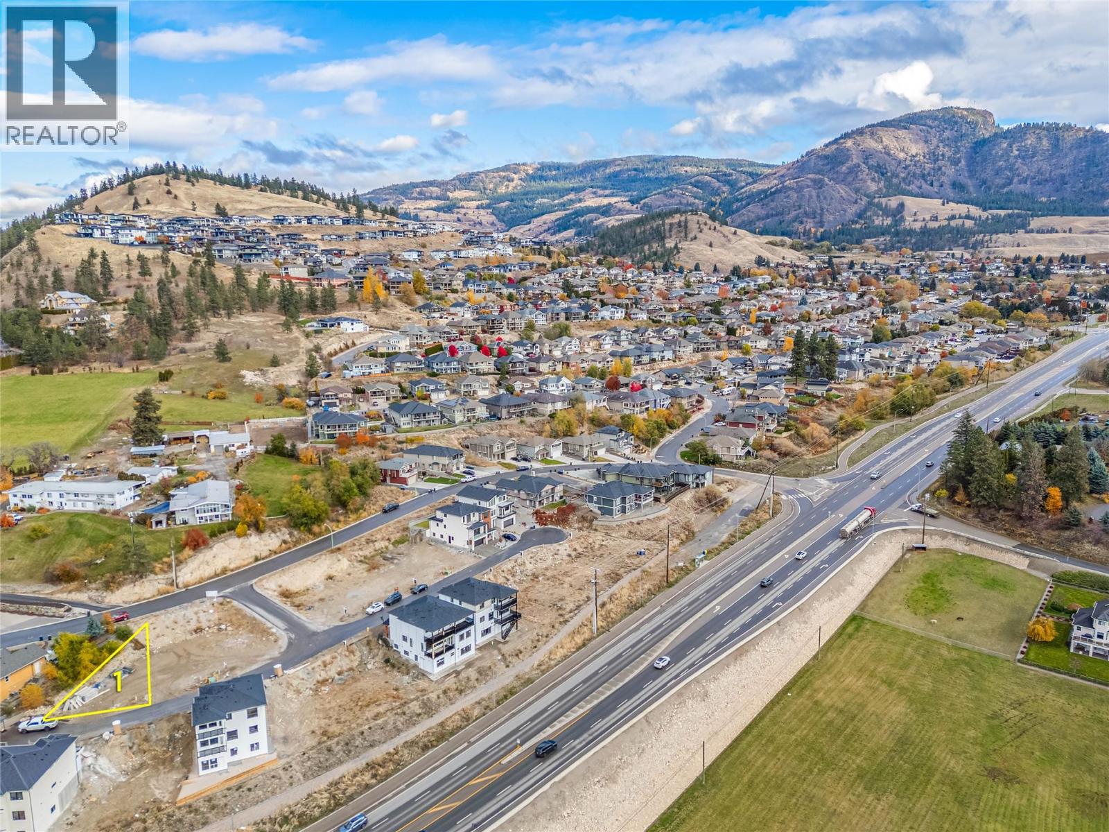 1120 Hume Avenue, Kelowna, British Columbia  V1P 0A9 - Photo 4 - 10379695
