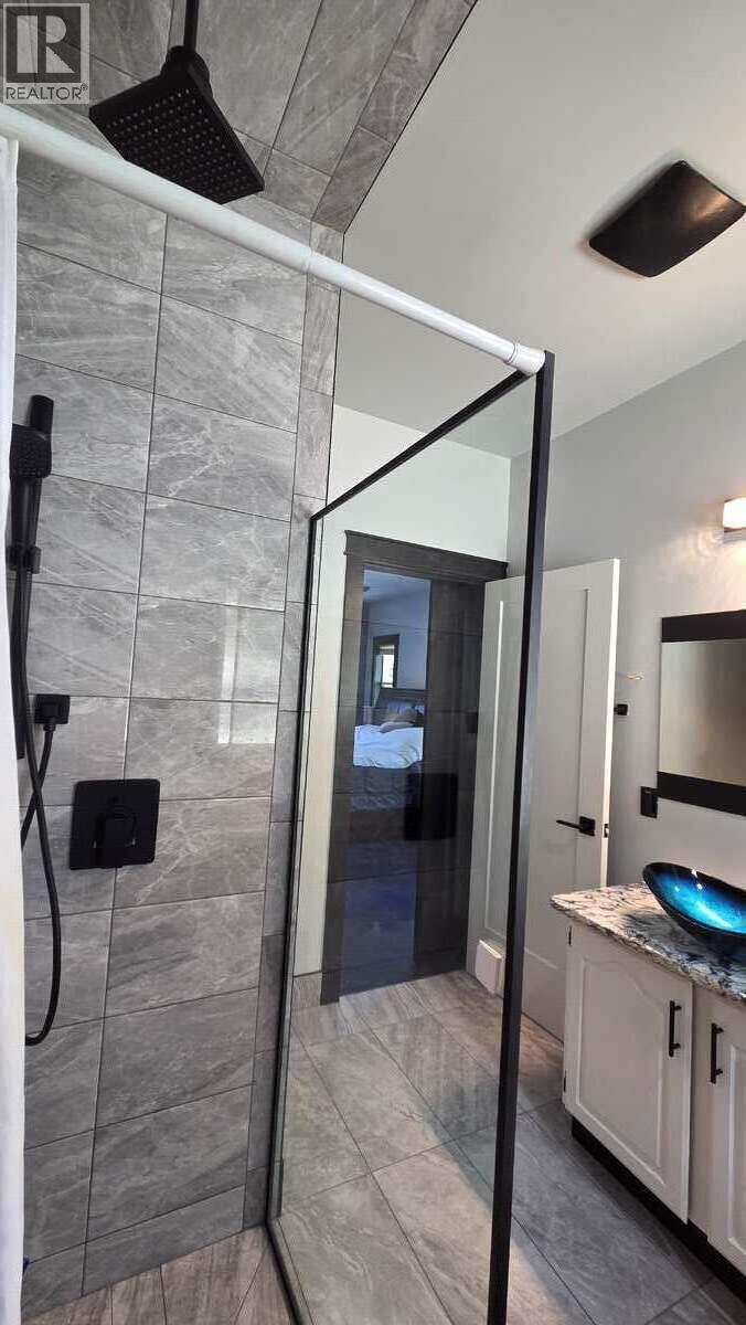 10795 Westshore Road, Vernon, British Columbia  V1H 2C3 - Photo 21 - 10380470