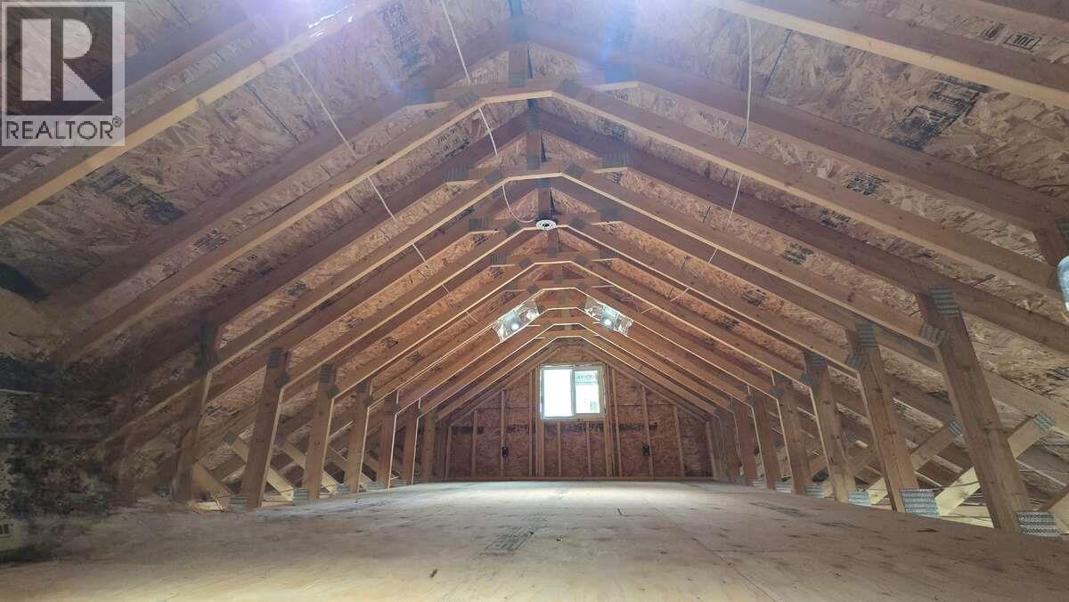 10795 Westshore Road, Vernon, British Columbia  V1H 2C3 - Photo 34 - 10380470