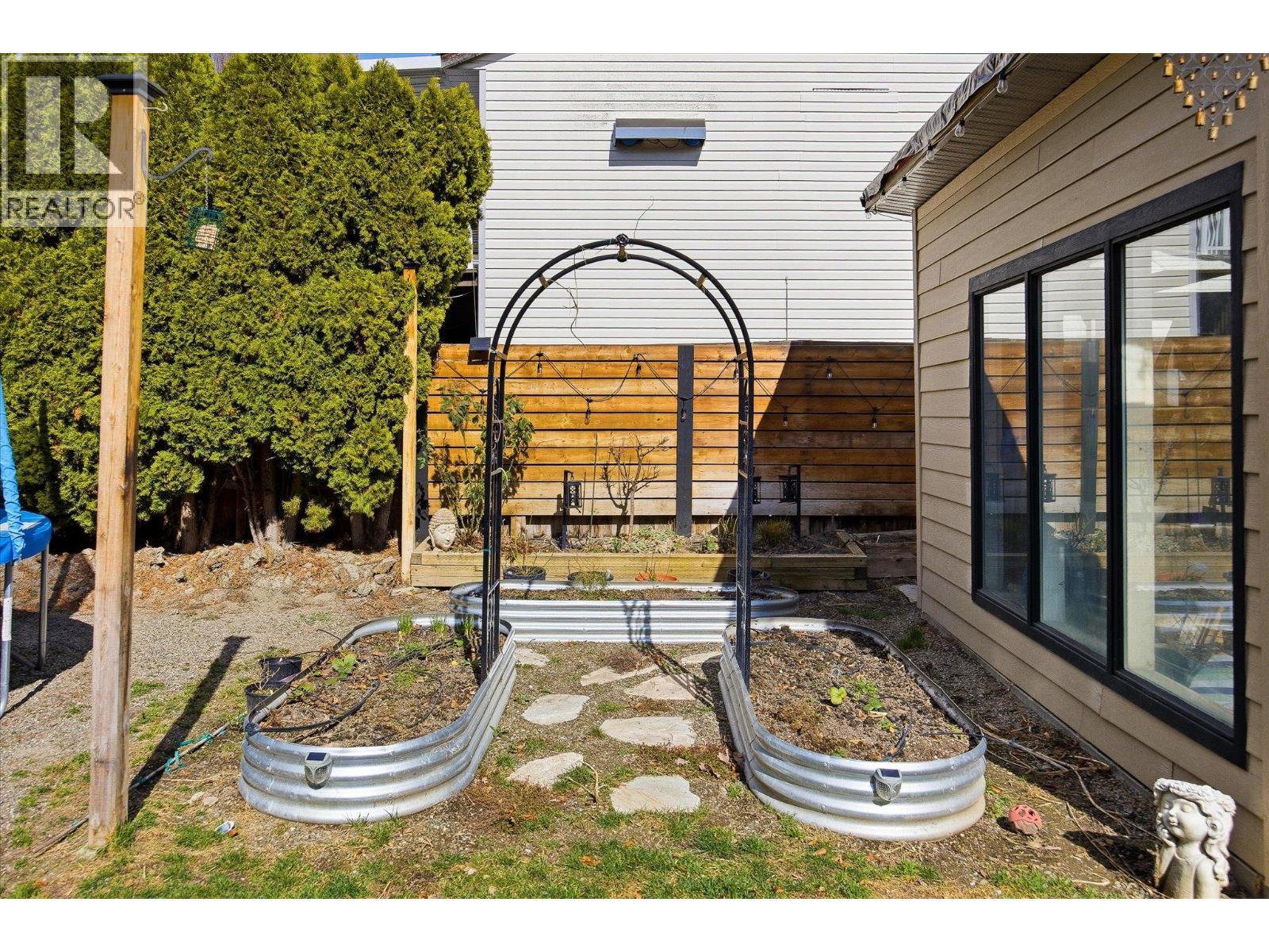 1872 Millard Court, Kelowna, British Columbia  V1V 1R2 - Photo 45 - 10380261