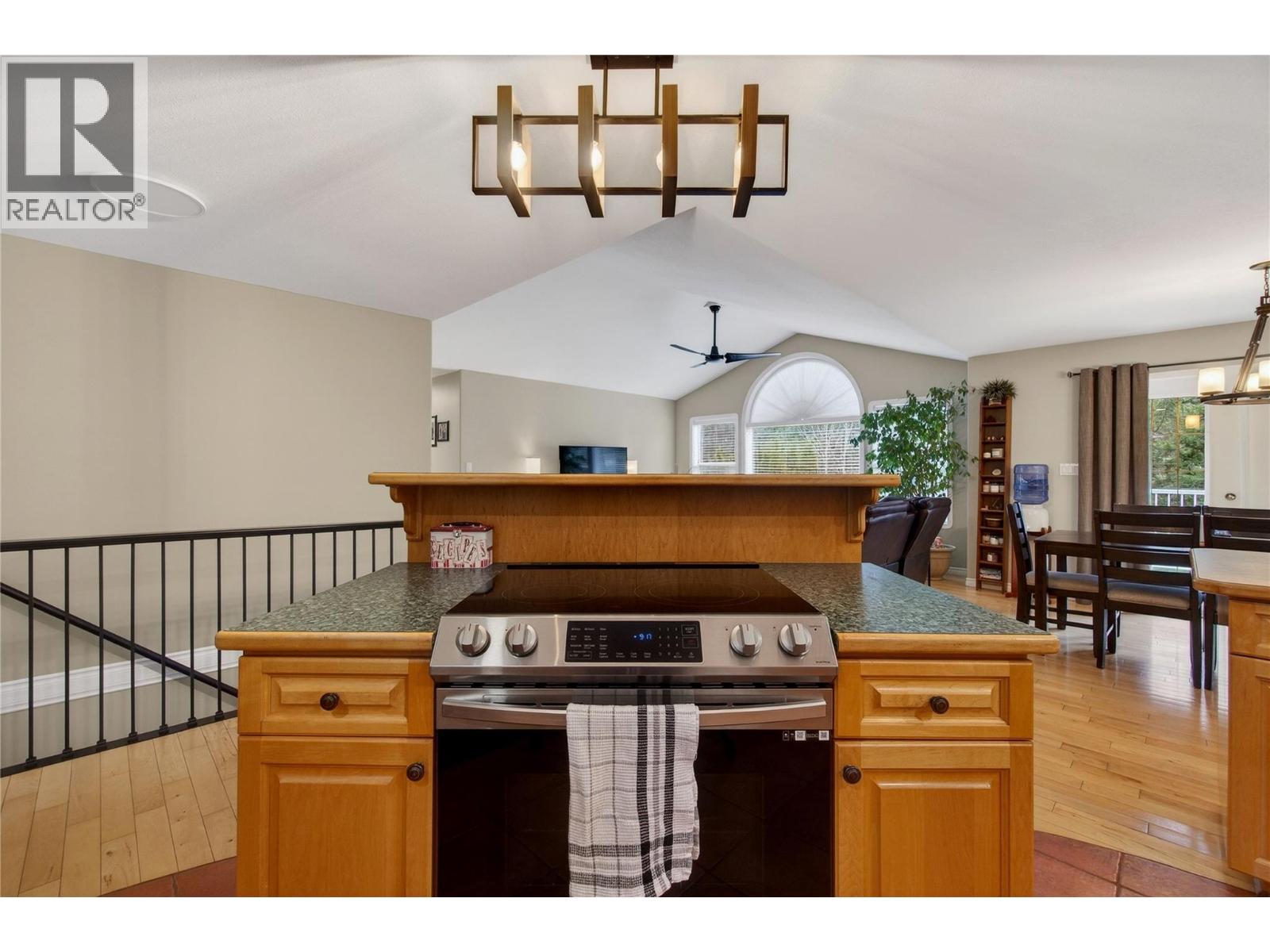 2823 Rose Dale Place, Blind Bay, British Columbia  V0E 1H1 - Photo 16 - 10379594