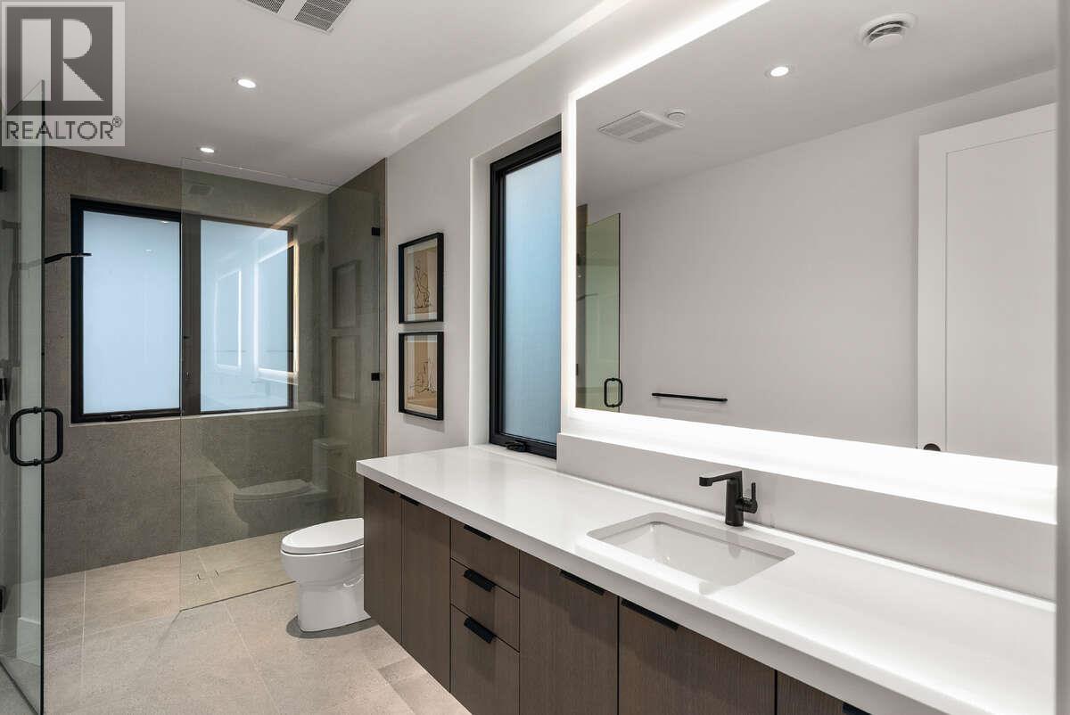 866 Predator Ridge Drive, Vernon, British Columbia  V1H 1G4 - Photo 25 - 10380484
