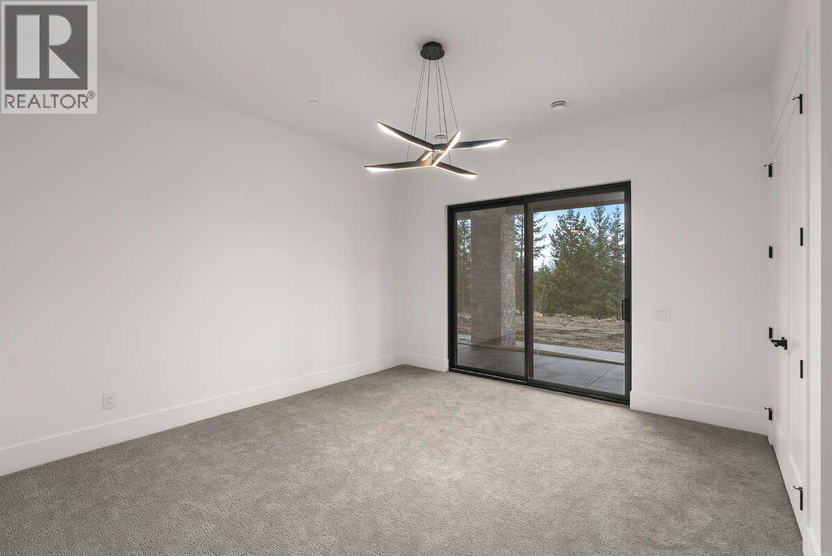 866 Predator Ridge Drive, Vernon, British Columbia  V1H 1G4 - Photo 27 - 10380484