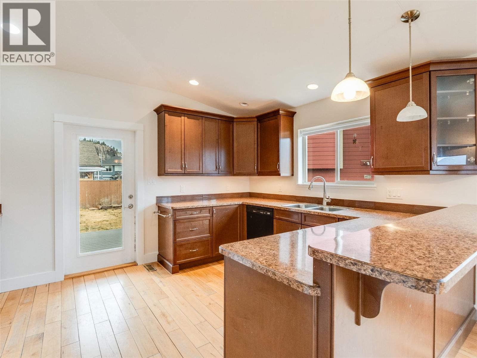 1509 Grandview Drive, Castlegar, British Columbia  V1N 4X7 - Photo 16 - 10380345