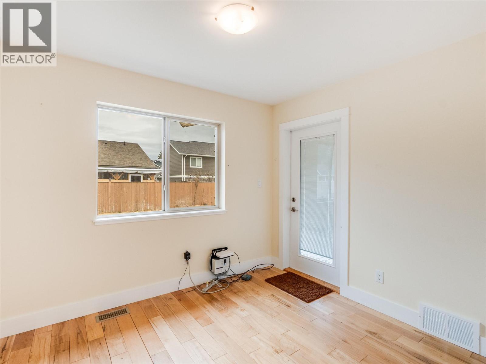 1509 Grandview Drive, Castlegar, British Columbia  V1N 4X7 - Photo 27 - 10380345