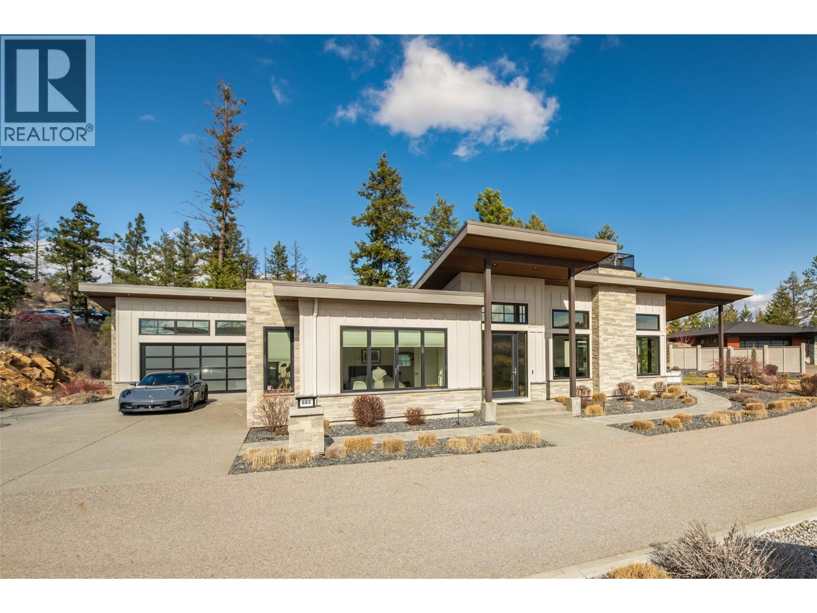 683 HAVENCREST Court, vernon, British Columbia