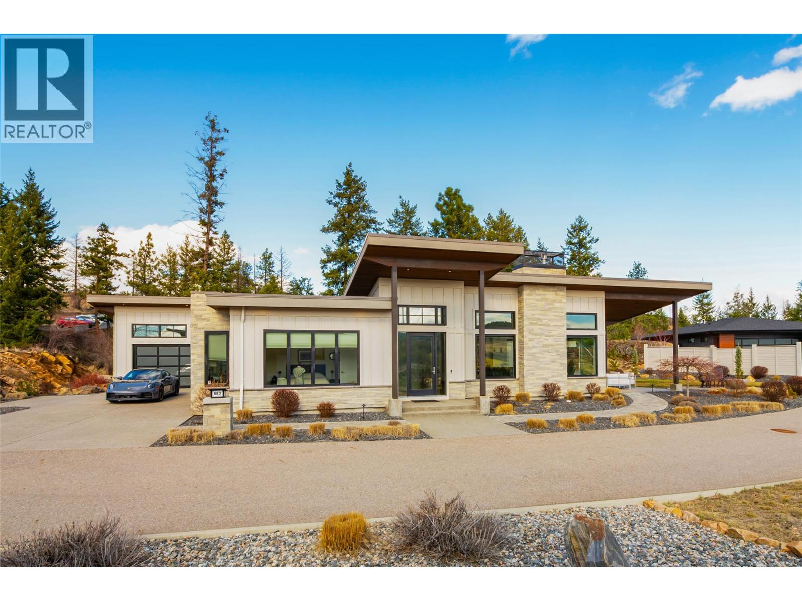 683 Havencrest Court, Vernon, British Columbia  V1H 2L9 - Photo 2 - 10379506